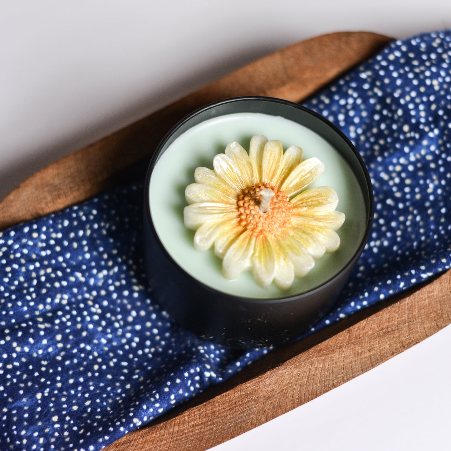 Country Clothesline - Candle Tins